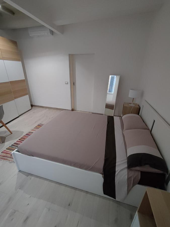 Cozy Apartment Near Ponte Vecchio Florence Ngoại thất bức ảnh
